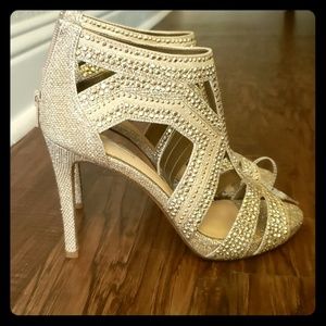 Gianni Bini gold heels